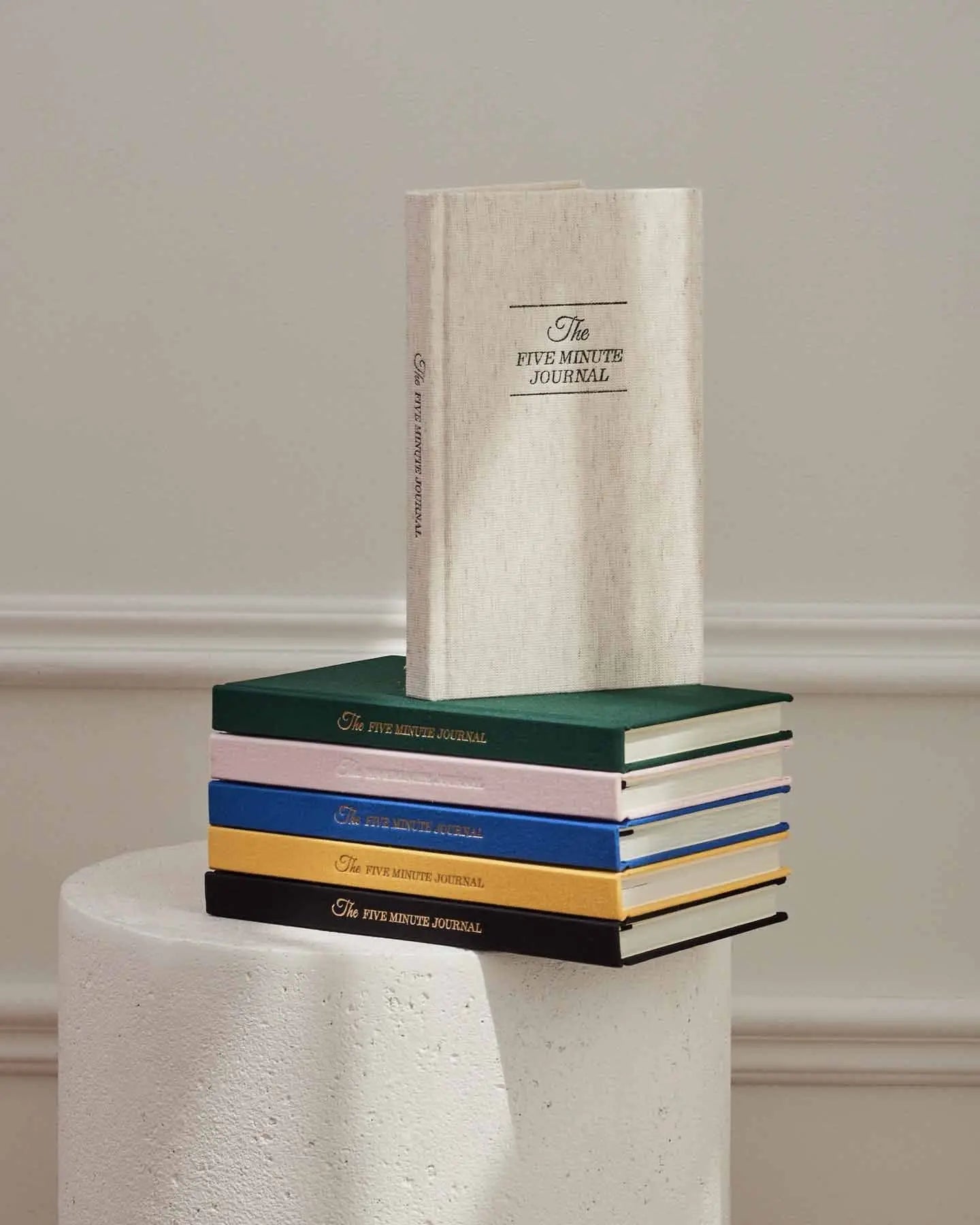 The Five Minute Journal - Original Linen Intelligent Change