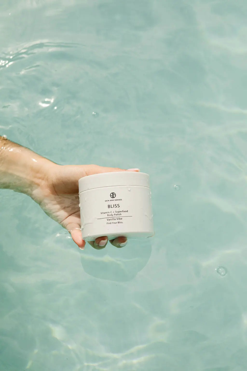 Bliss Vitamin C + Superfood Body Polish Skin and Senses