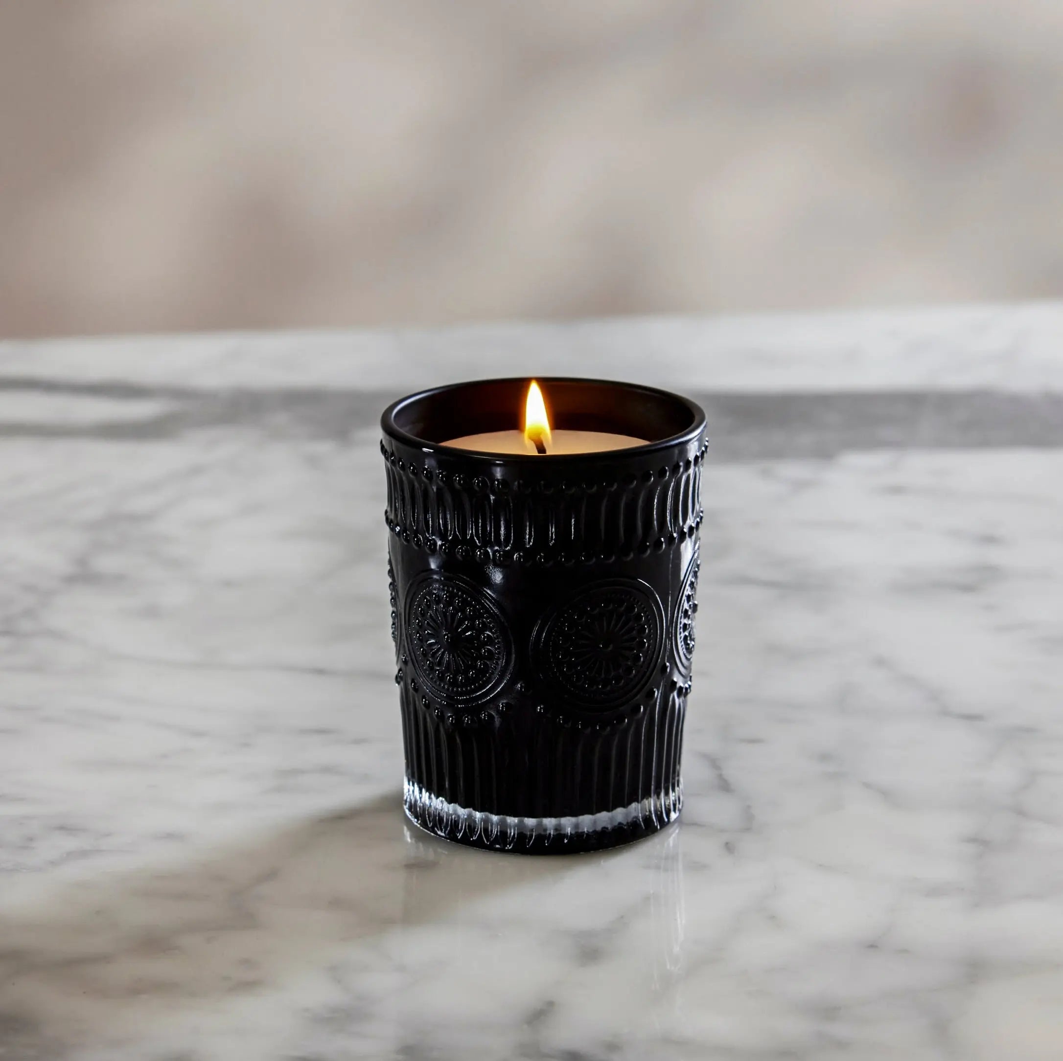 Noir Swiss Scented Glass Candle Italic